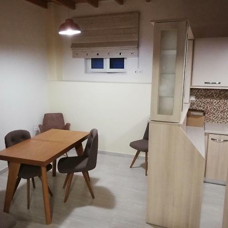 Iremia Rooms Adamantas Eksteriør billede