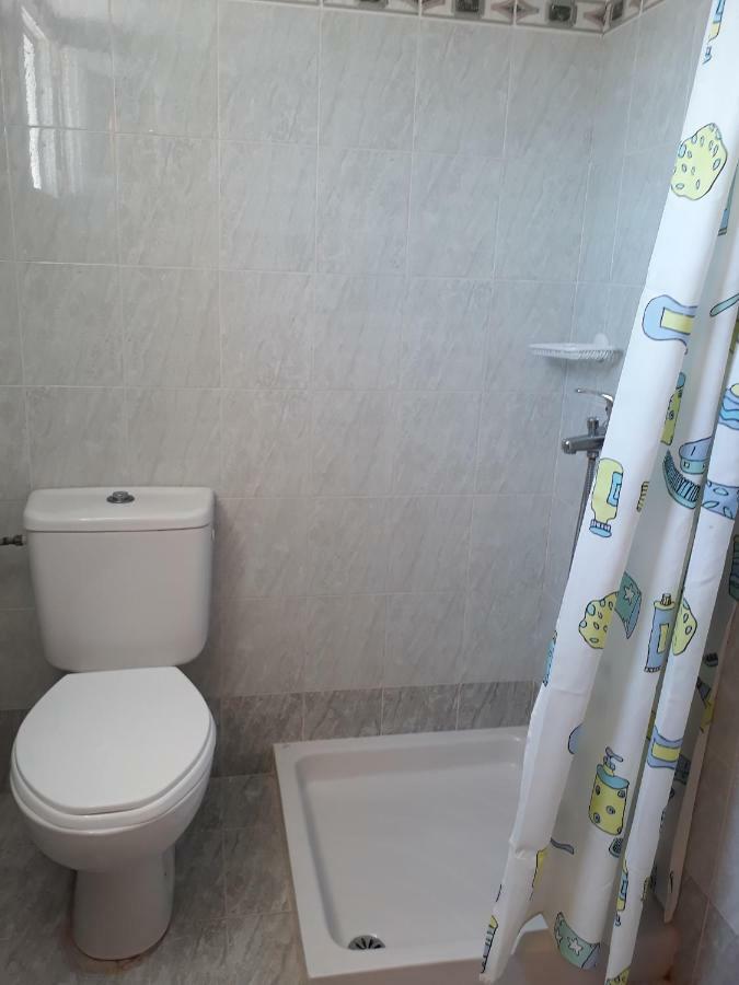 Iremia Rooms Adamantas Eksteriør billede