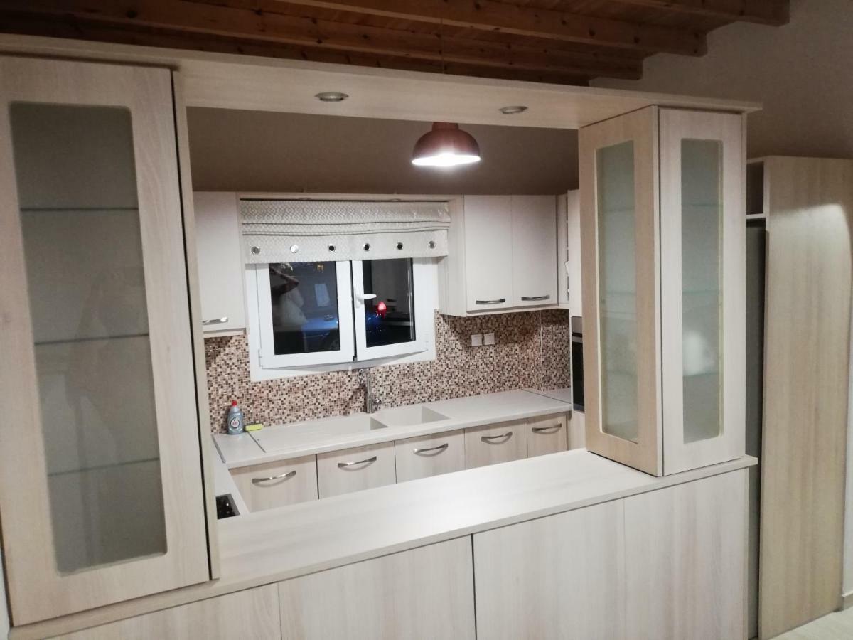 Iremia Rooms Adamantas Eksteriør billede